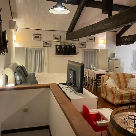 ホテル Antica Corte Di Charme フェラーラ