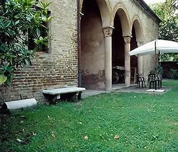 Antica Corte Di Charme Hotel