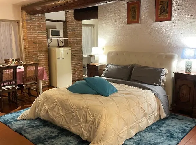 Antica Corte Di Charme Ferrara