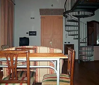 Antica Corte Di Charme Hotel